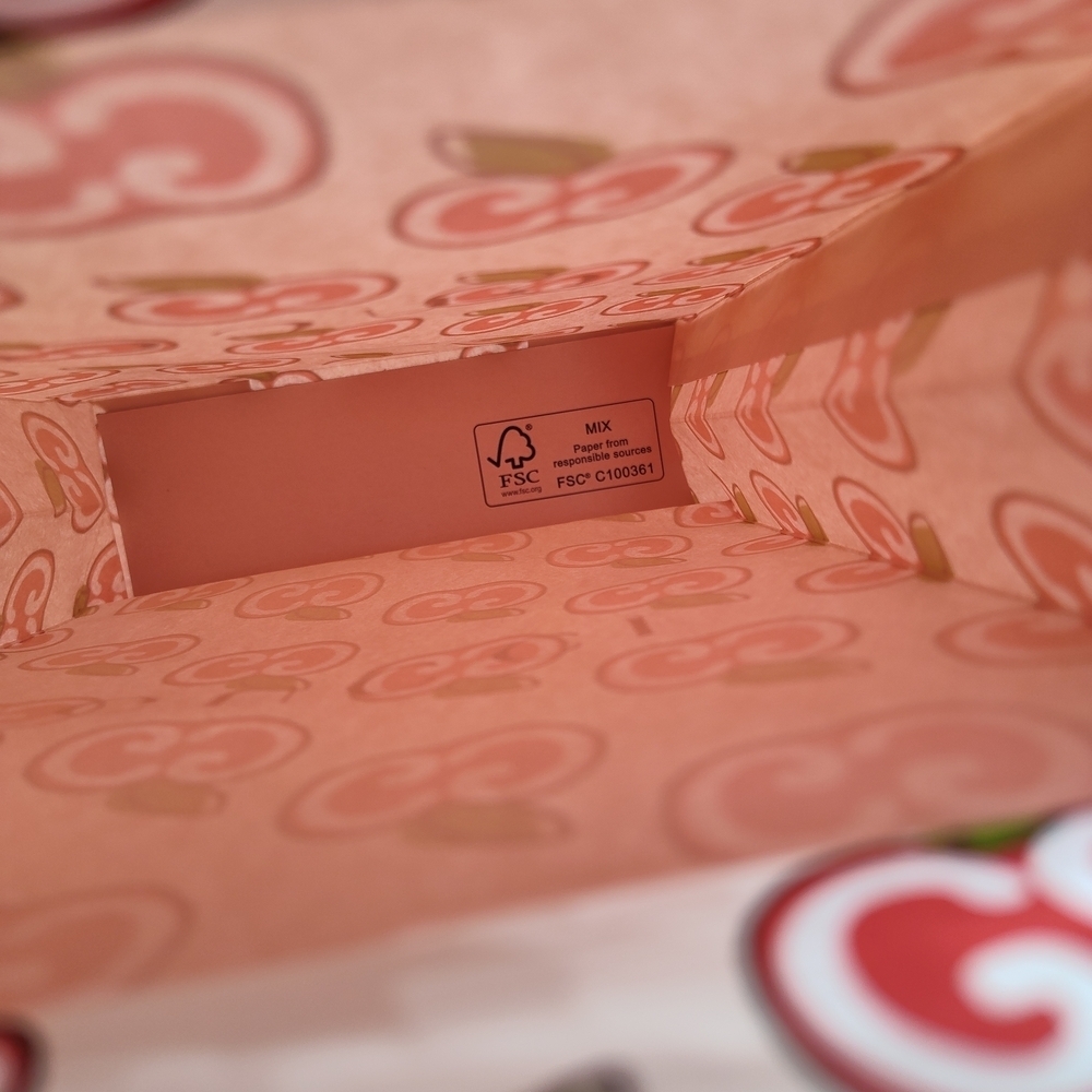 GUCCI Apple Print Gift Bag | Rare GG Apple Logo Shopping Packaging Collector - Picture 7 of 10